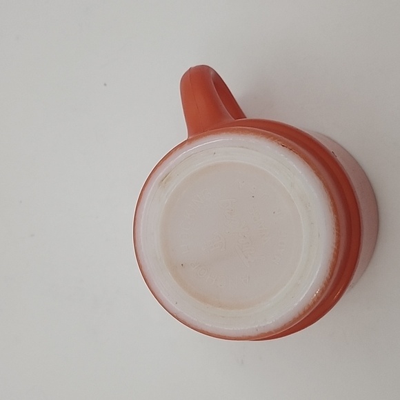 Vintage Anchor Hocking Fire King Stackable Coffee Mug Red w/Black Rim - Picture 6 of 7